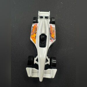 RARE: 1998 Mattel Hot‎ Wheels Formula 1 - F1 Diecast - HW White R1